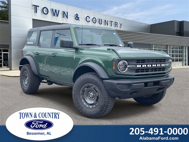 2025 Ford Bronco 4-Door Base's photo