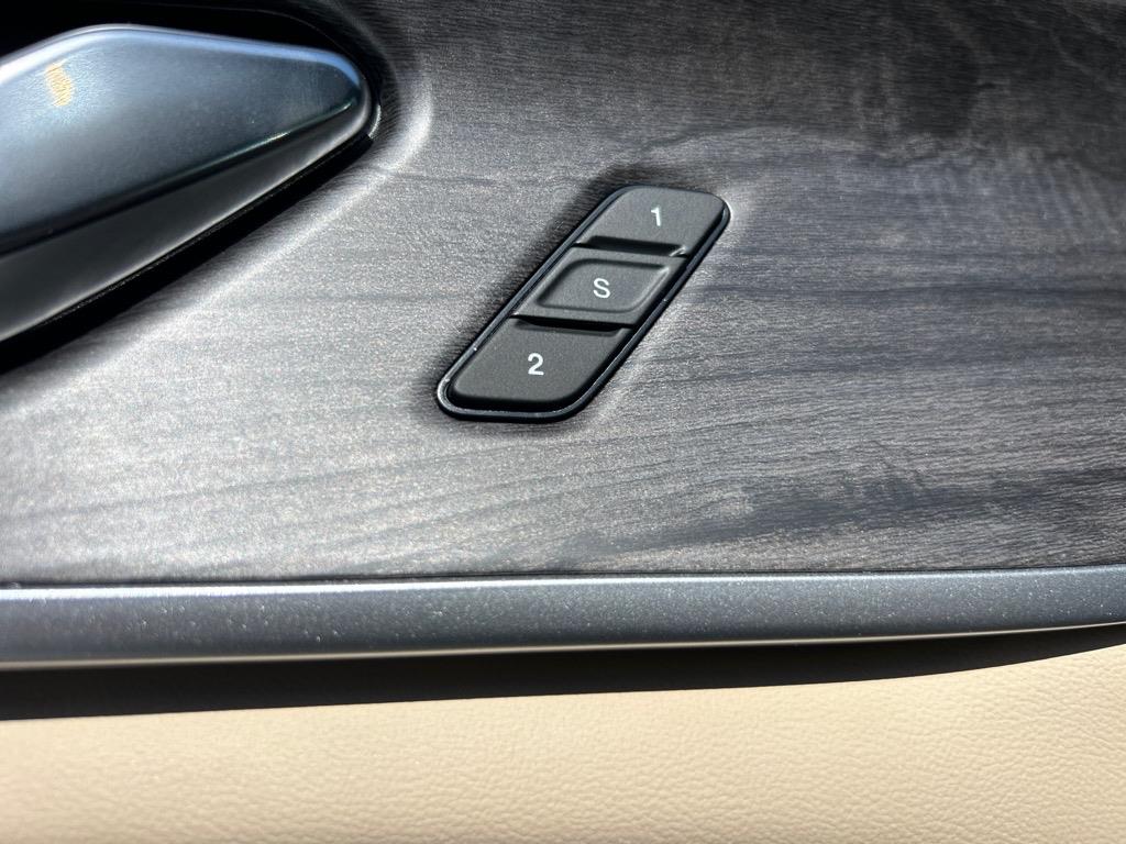 2024 Jeep Cherokee 4xe Sport photo 4