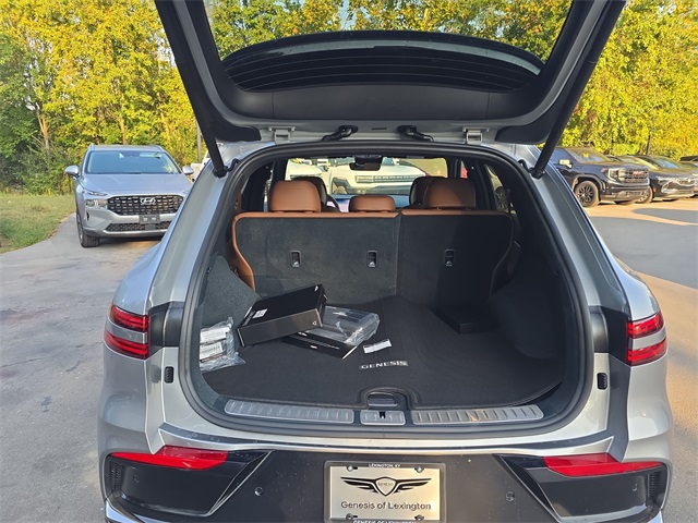 2026 Genesis GV70 2.5T Advanced photo 24