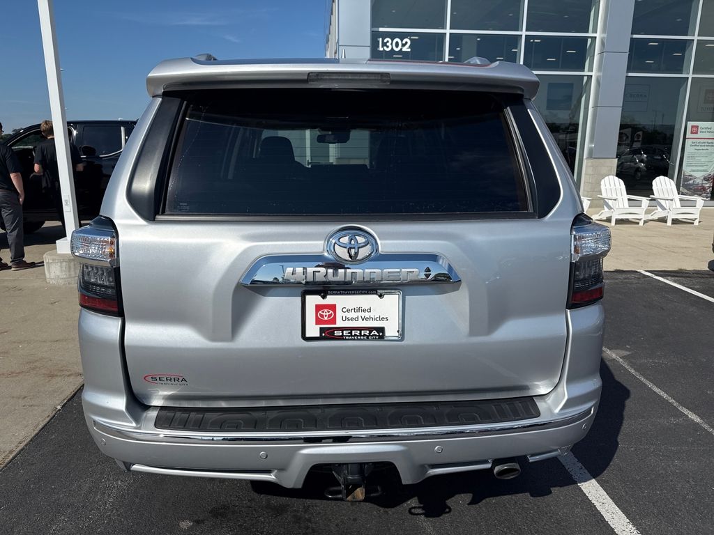 2023 Toyota 4Runner Limited photo 4