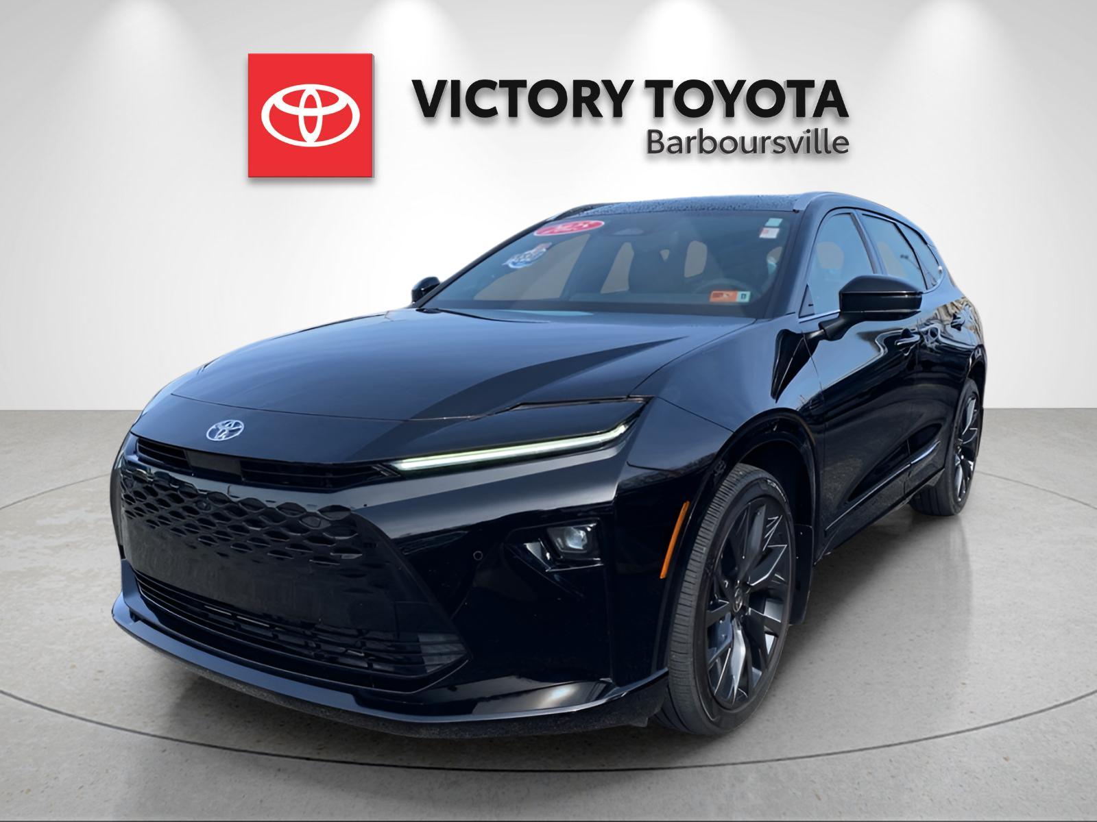 2025 Toyota Crown Signia Limited's photo