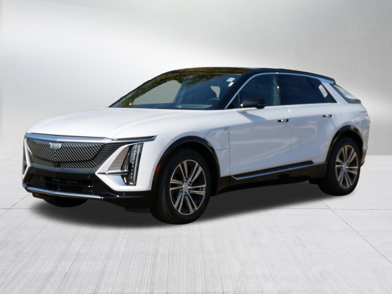 2026 Cadillac Lyriq Luxury photo 3