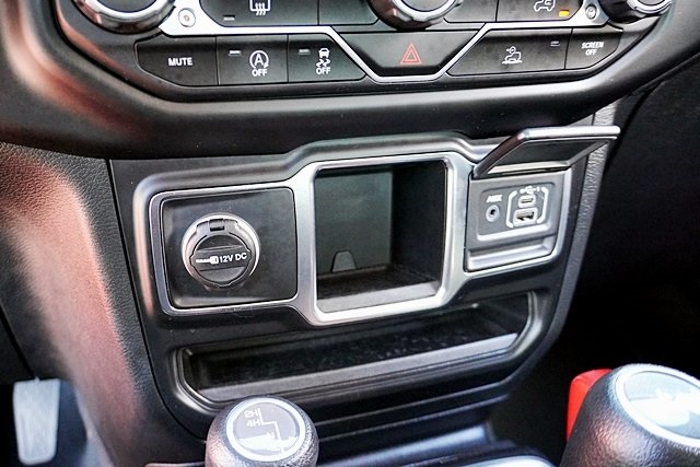 Certified Used 2022 Red Jeep Sport image 21