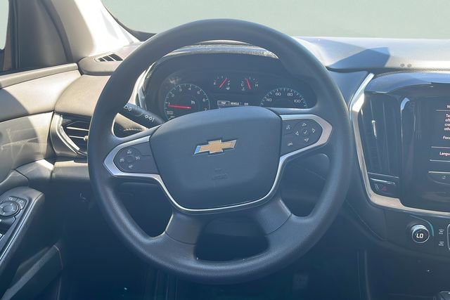 2020 Chevrolet Traverse LS photo 3