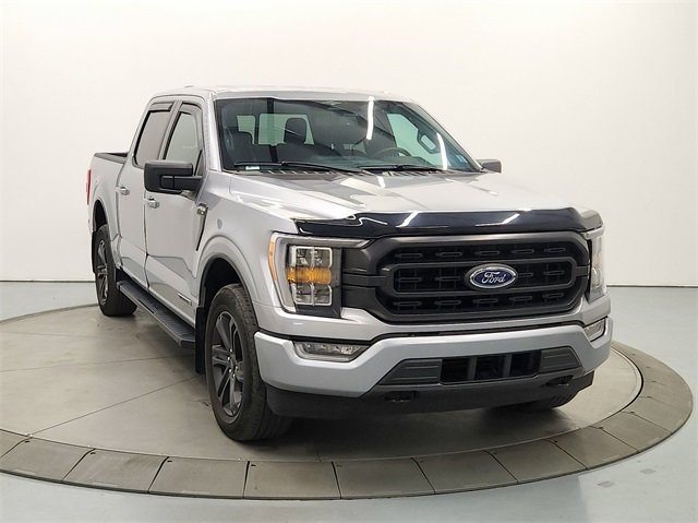 2023 Ford F-150 XL photo 2