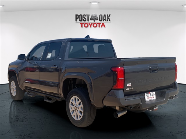 2025 Toyota Tacoma SR5 4x4 Double Cab photo 5