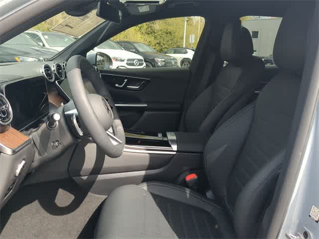 2025 Mercedes Benz GLC 300 4MATIC photo 8