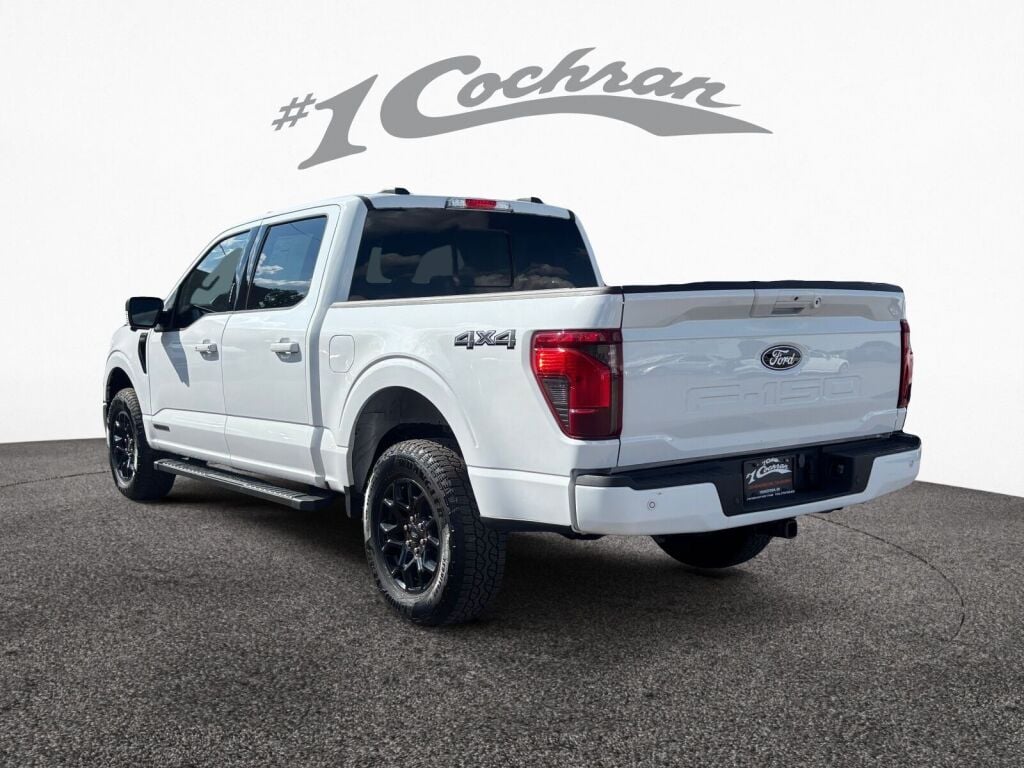 2024 Ford F-150 XLT photo 4