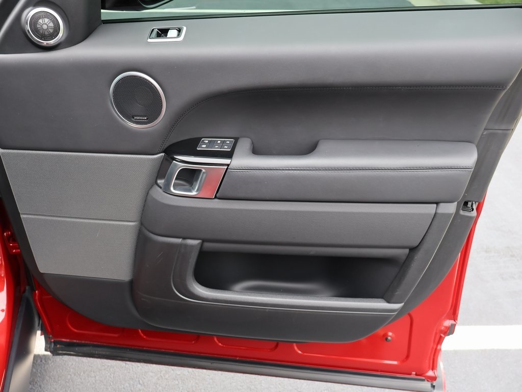 2022 Land Rover Range Rover Sport HST photo 13