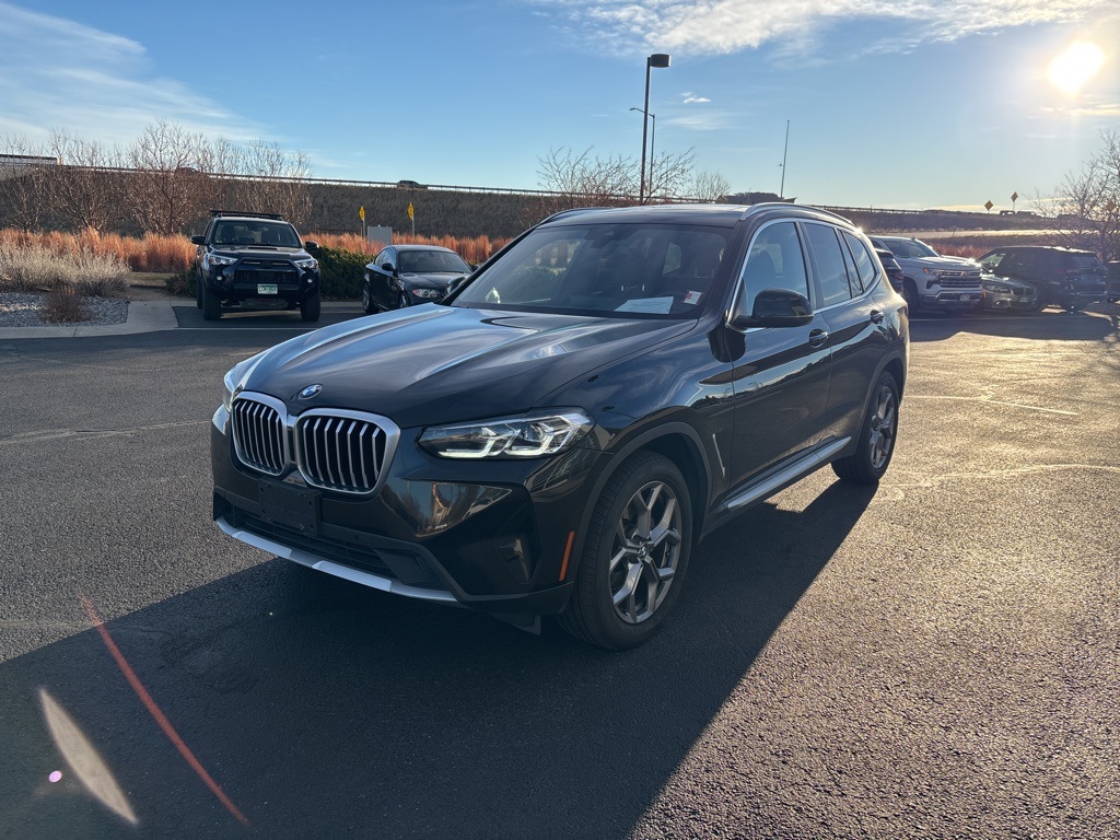 2023 BMW X3 30i's photo