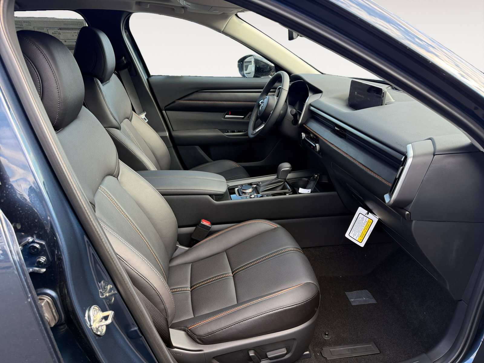 2025 Mazda CX-50 Premium photo 19