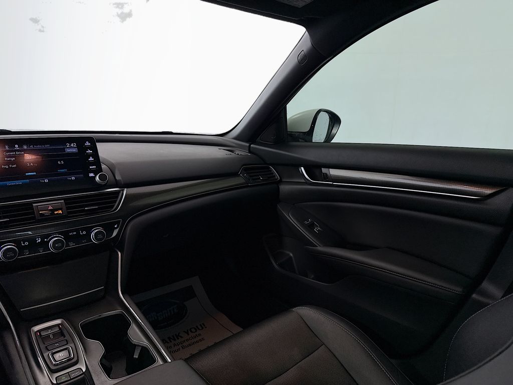 2020 Honda Accord Sport photo 23