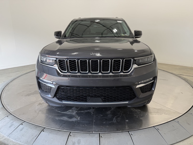 2022 Jeep Grand Cherokee Limited photo 2