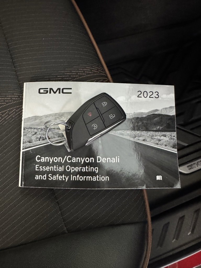 2023 Gmc Canyon AT4 photo 28