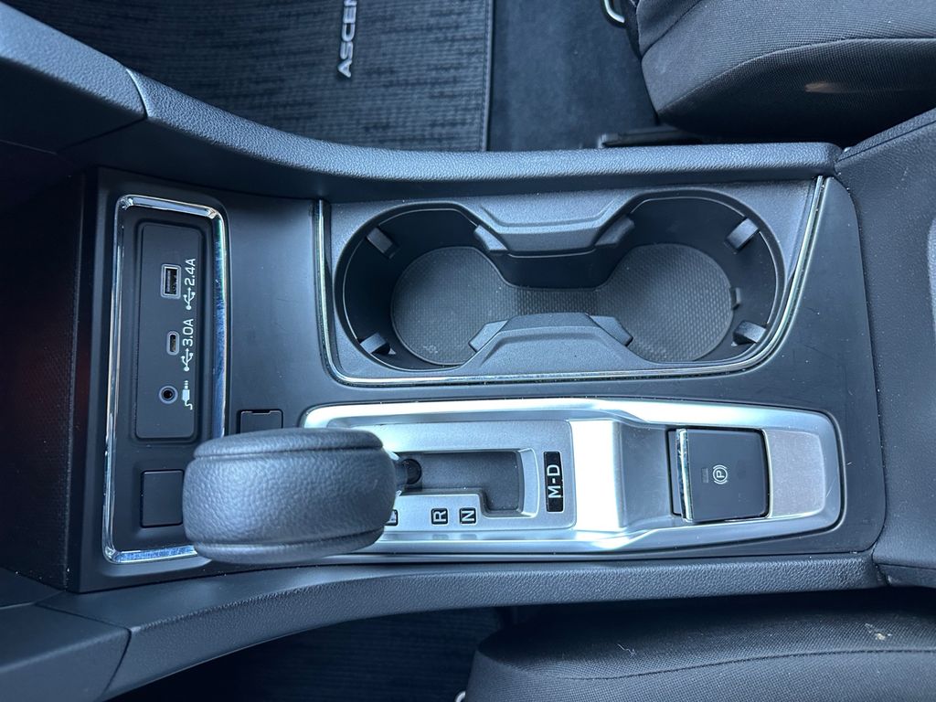 2024 Subaru Ascent Base photo 20