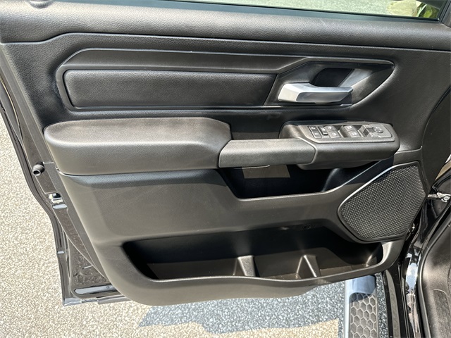 2025 Ram 1500 Tradesman photo 10