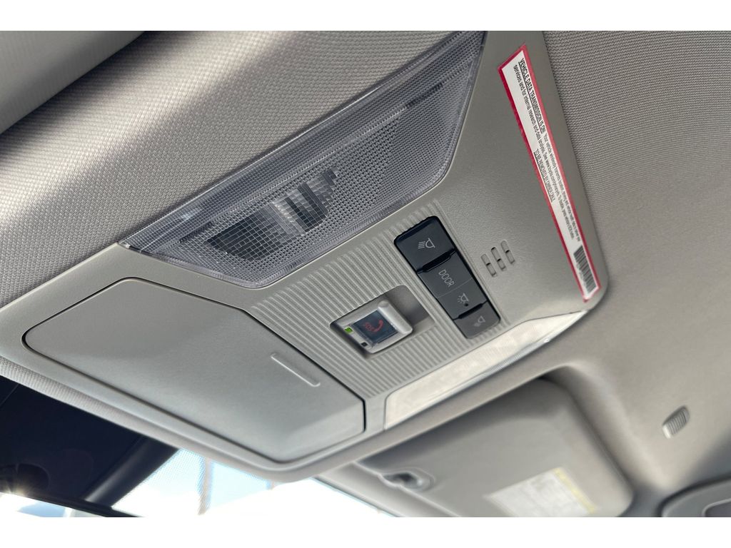 2024 Toyota RAV4 Hybrid LE photo 22