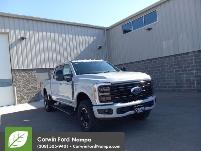 2025 Ford F-350SD Platinum