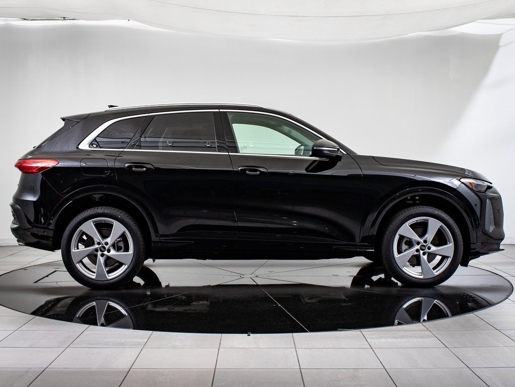 2025 Audi Q5 2.0T Premium Plus photo 11
