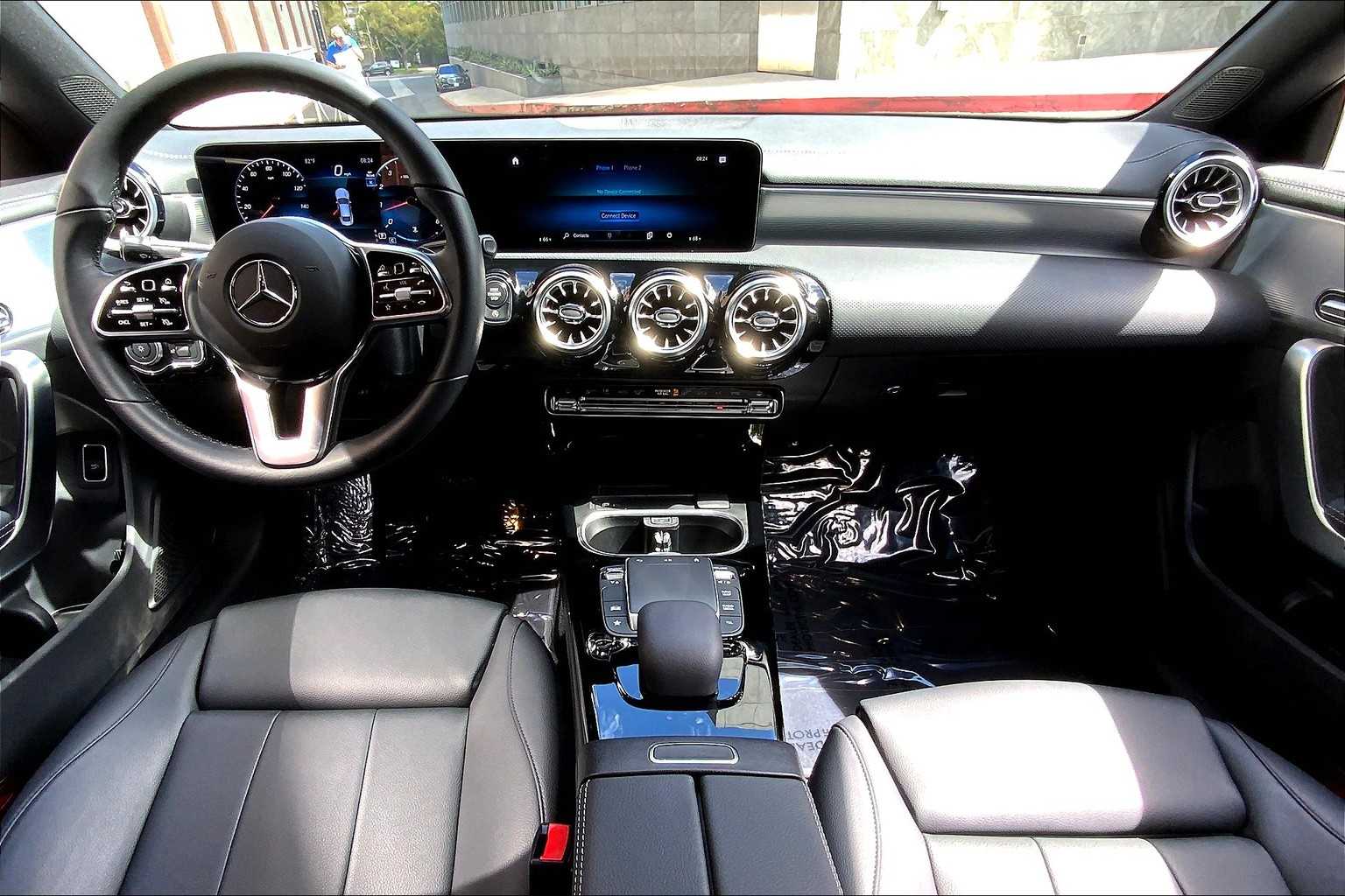 2023 Mercedes Benz CLA 250 photo 14