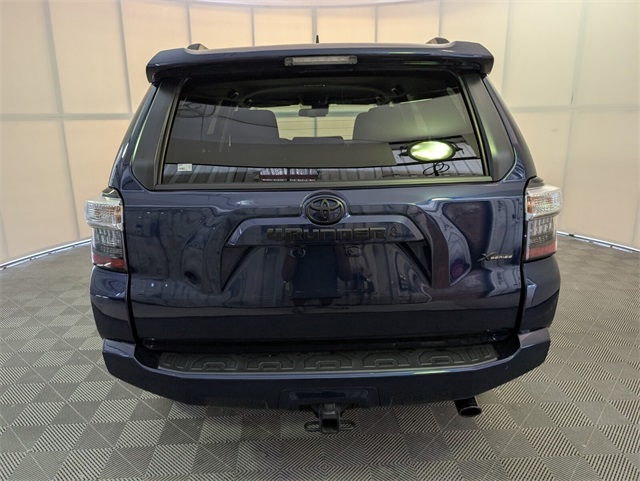 2022 Toyota 4Runner SR5 photo 12