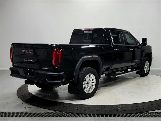 2022 Gmc Sierra 3500 HD Denali photo 3