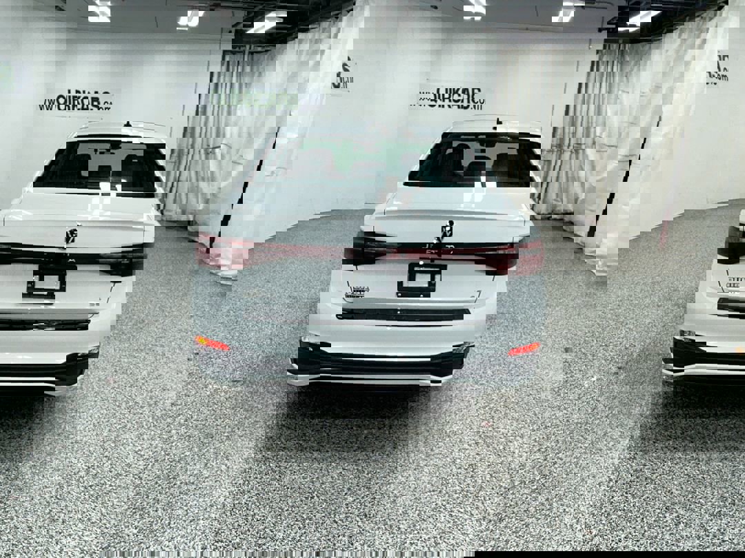 2026 Volkswagen Jetta SE photo 2