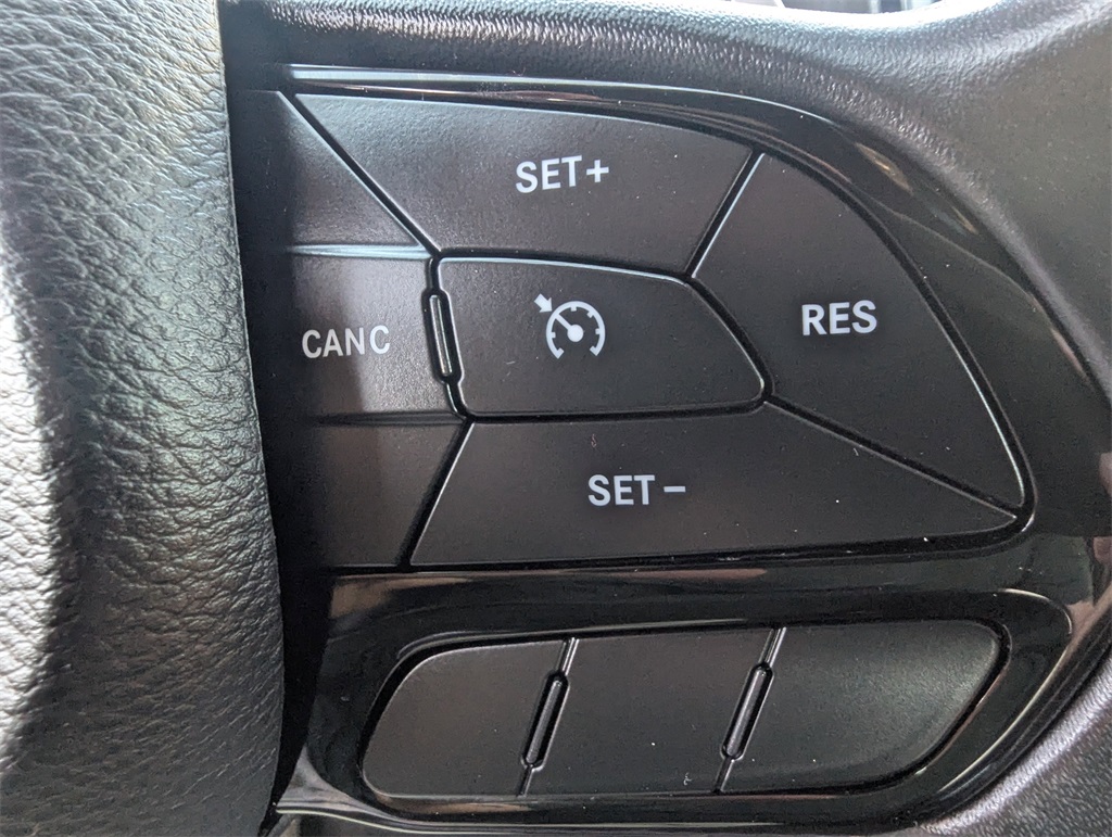 2019 Chrysler 300 S photo 15