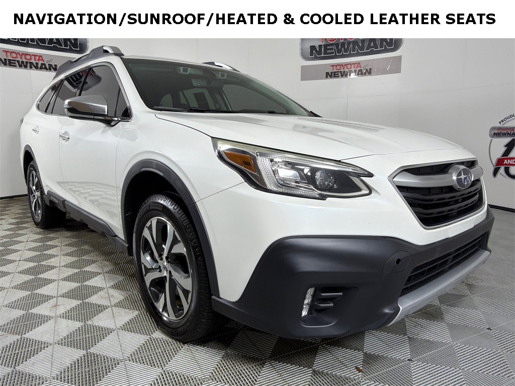 2022 Subaru Outback Touring's photo