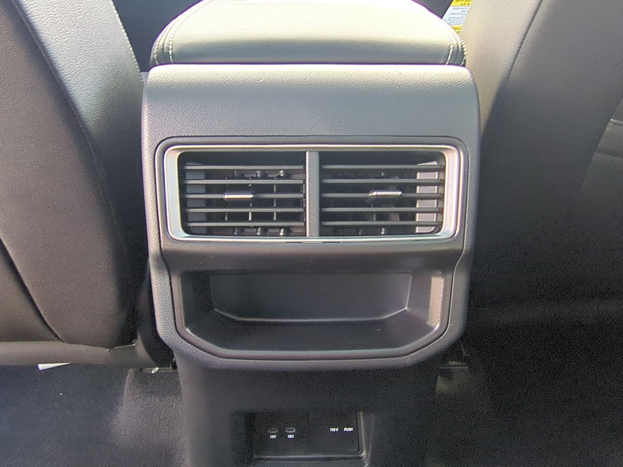 2025 Volkswagen Atlas Cross Sport SE Technology photo 13