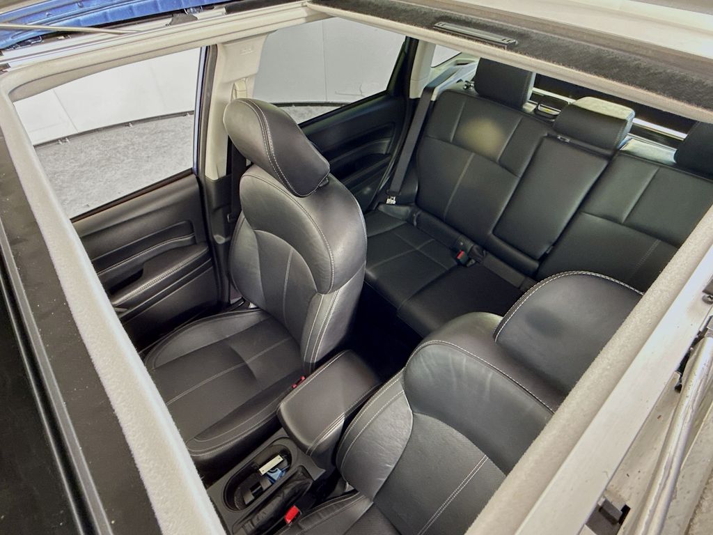 2018 Subaru Forester Touring photo 3