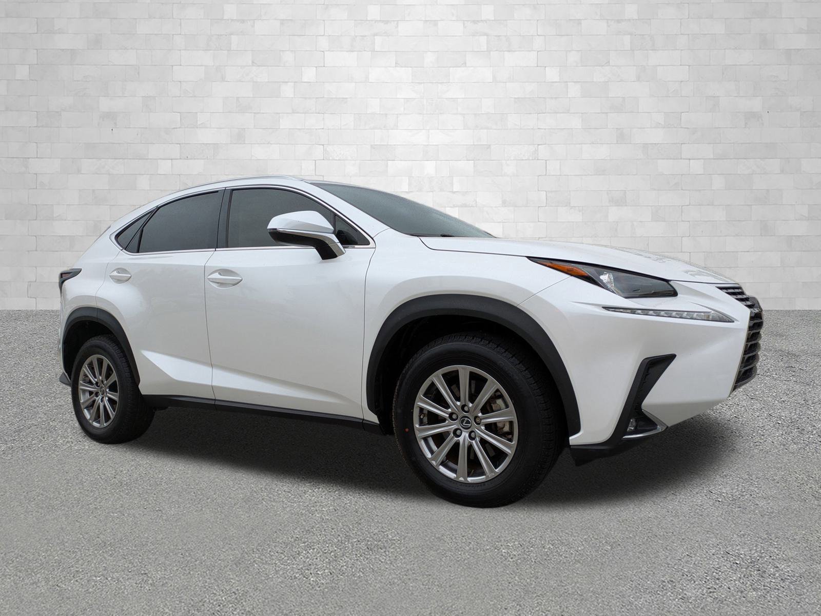 2021 Lexus NX 300's photo