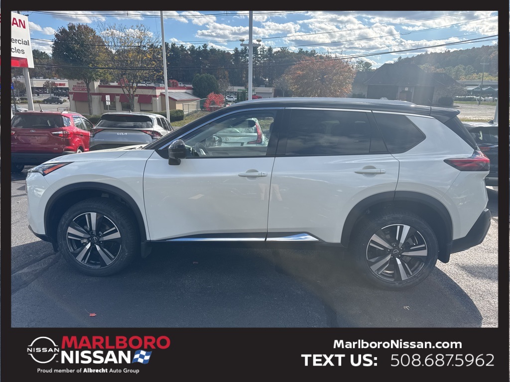 2023 Nissan Rogue SL photo 4