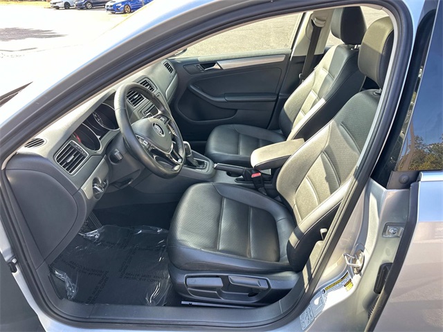 2015 Volkswagen Jetta 1.8T SE photo 14