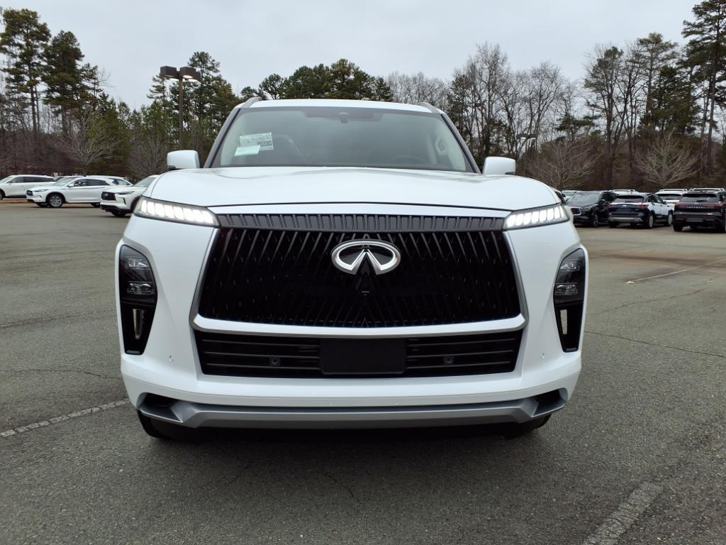 2025 Infiniti QX80 Sensory photo 2