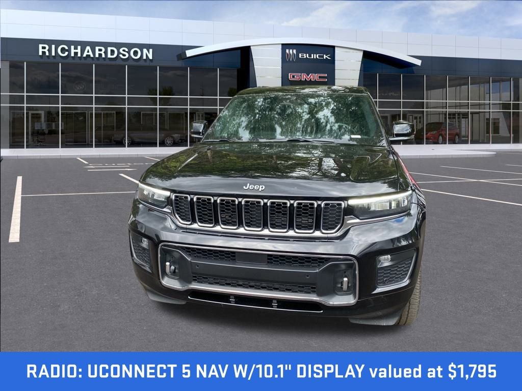 2021 Jeep Grand Cherokee Overland photo 3
