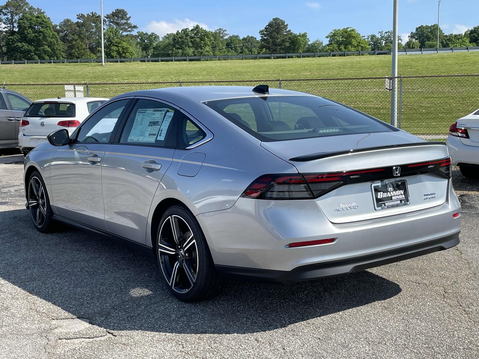 2025 Honda Accord Hybrid Sport photo 3