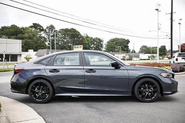 2026 Honda Civic Sport photo 13