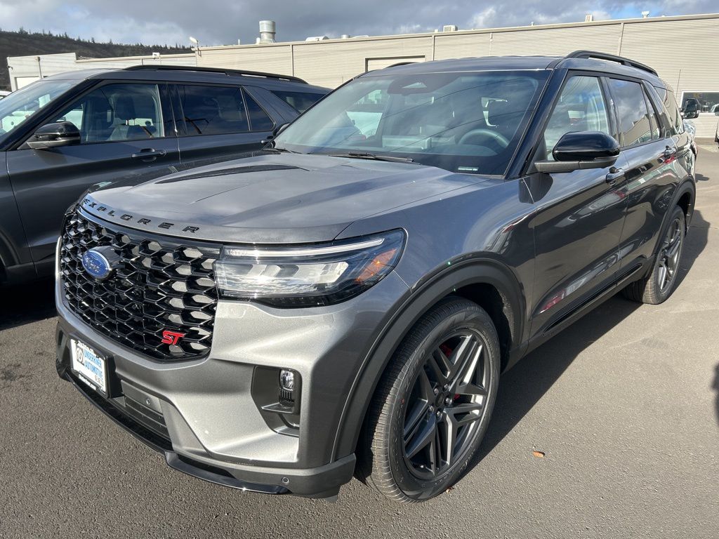 2026 Ford Explorer ST's photo