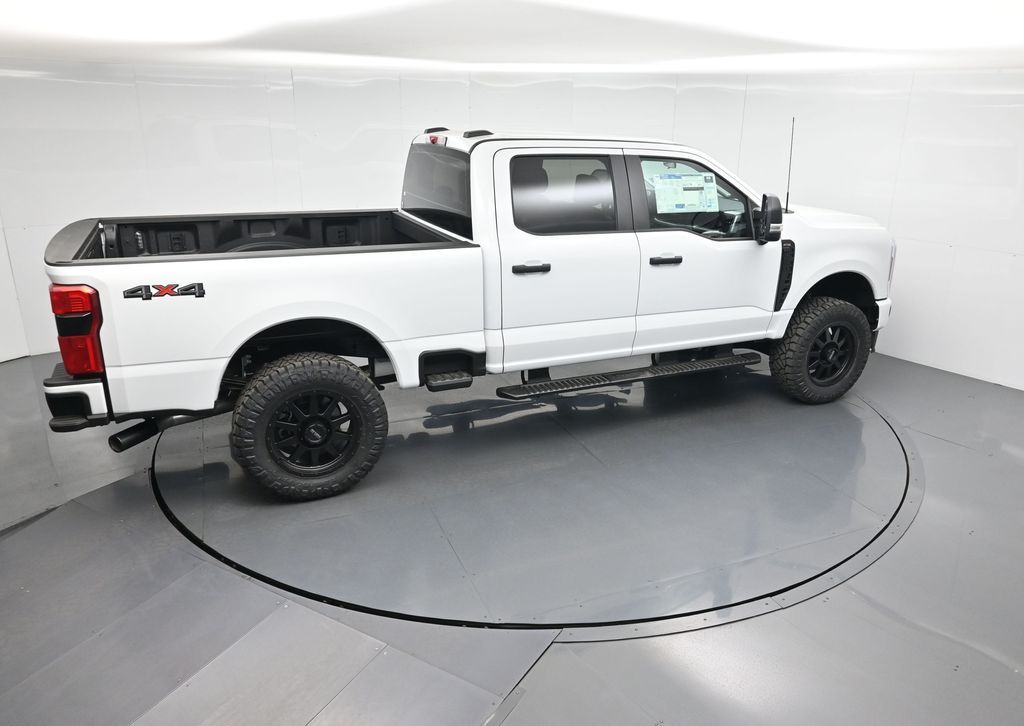 2025 Ford F-250 photo 41