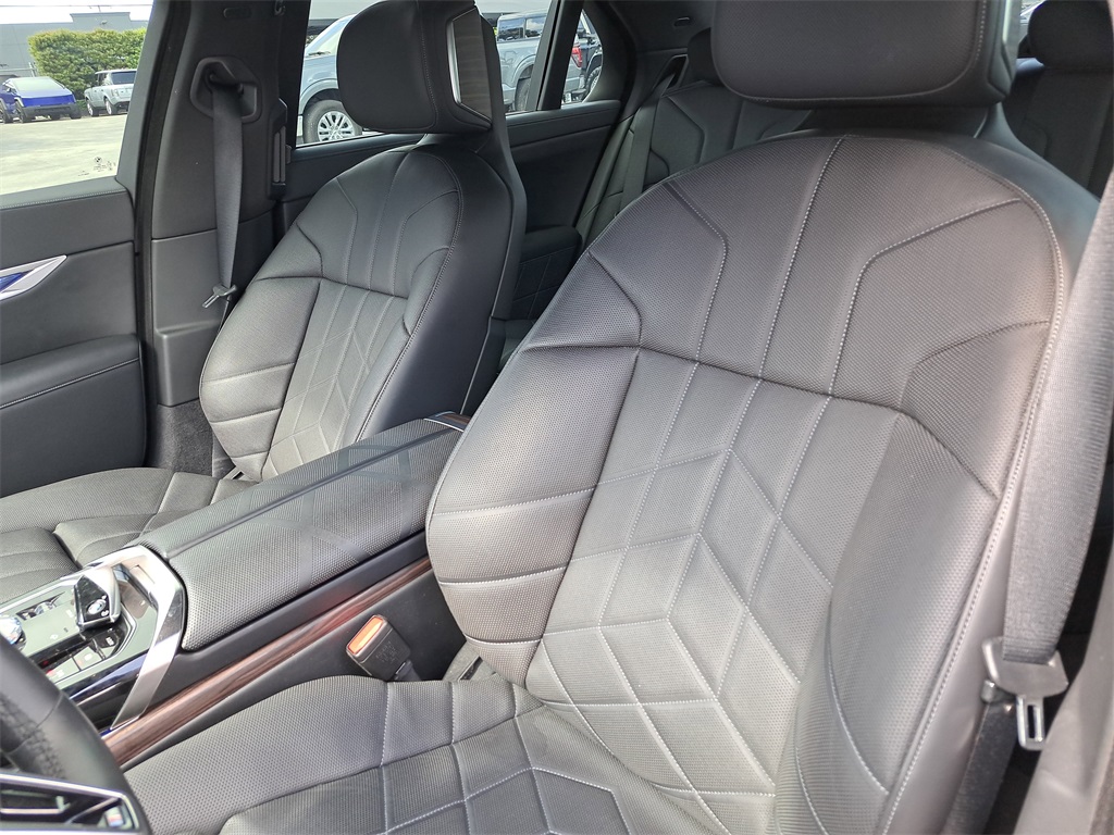 2023 Bmw 760i photo 17