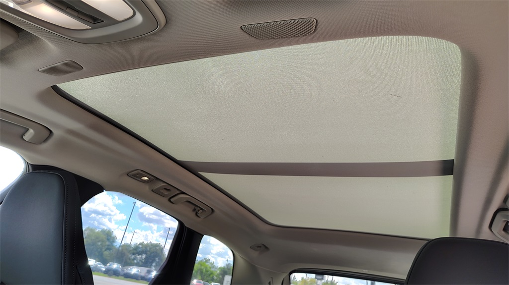 2026 Volvo XC60 B5 Plus photo 27