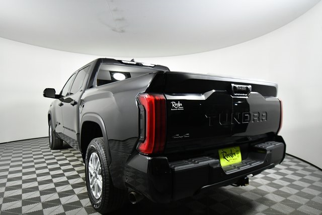 2024 Toyota Tundra SR5 photo 10