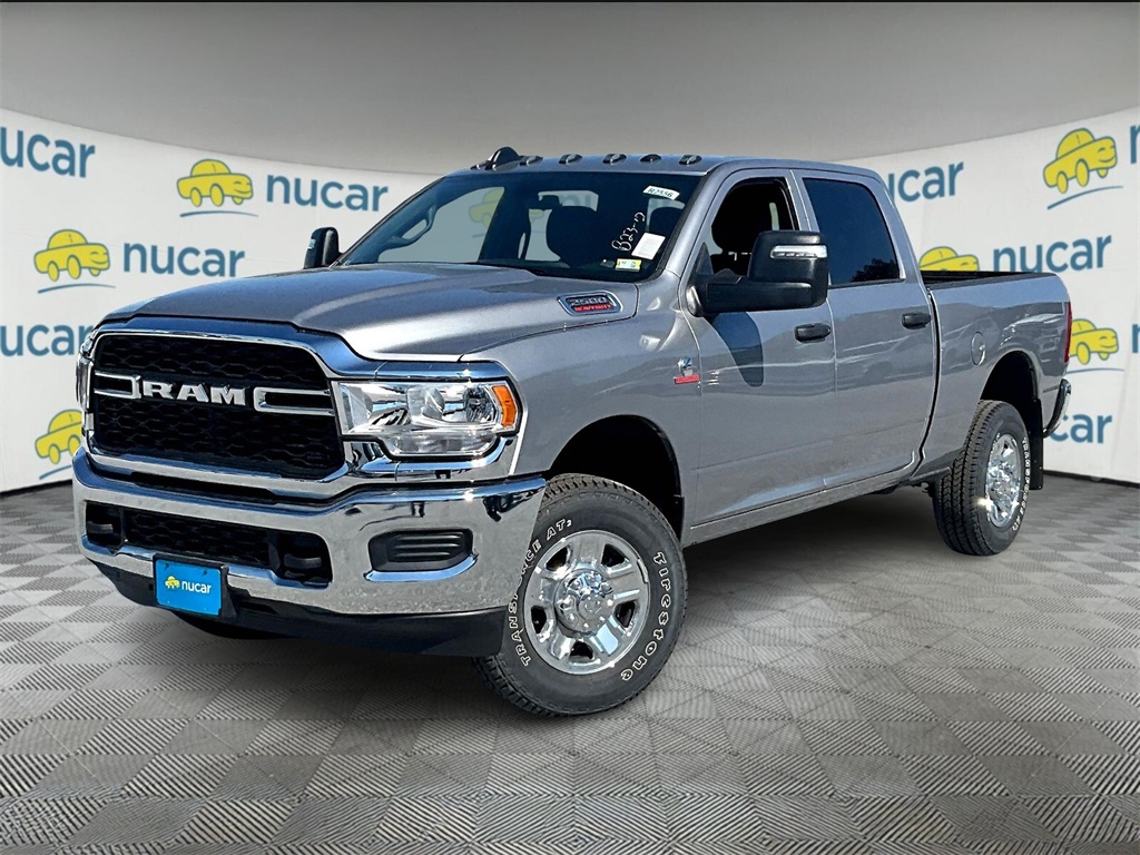 2024 Ram 2500 Tradesman photo 3