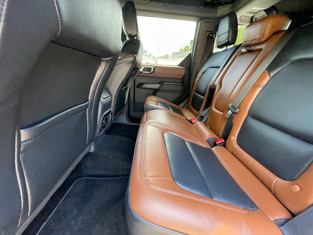 2024 Ford Bronco Outer Banks photo 25