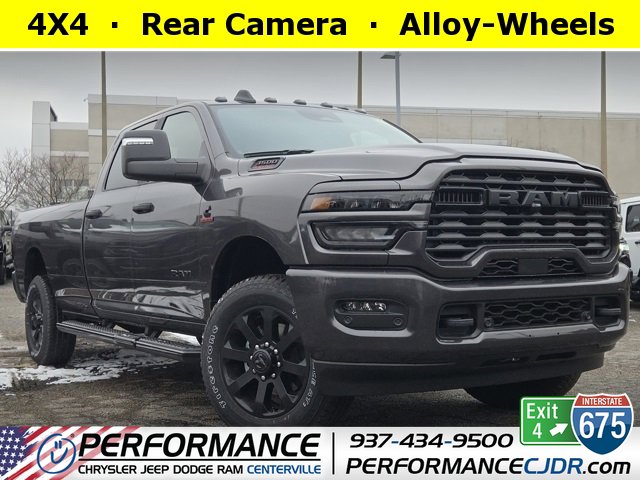 2026 RAM Ram 3500 Pickup Big Horn's photo