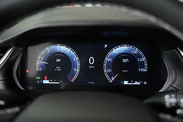 2025 Jeep Grand Cherokee Altitude photo 3