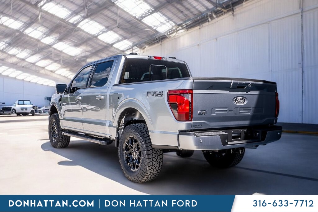 2025 Ford F-150 XLT photo 5