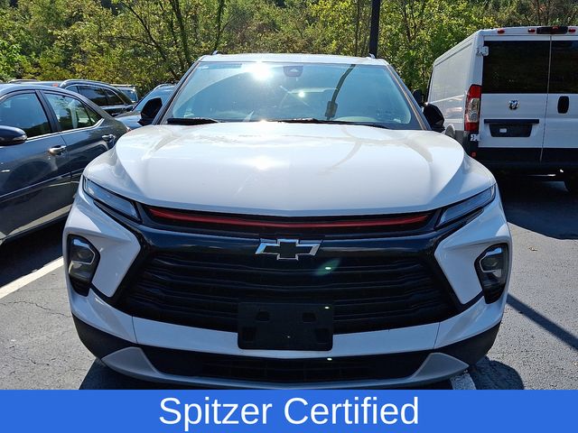 2023 Chevrolet Blazer 2LT photo 2
