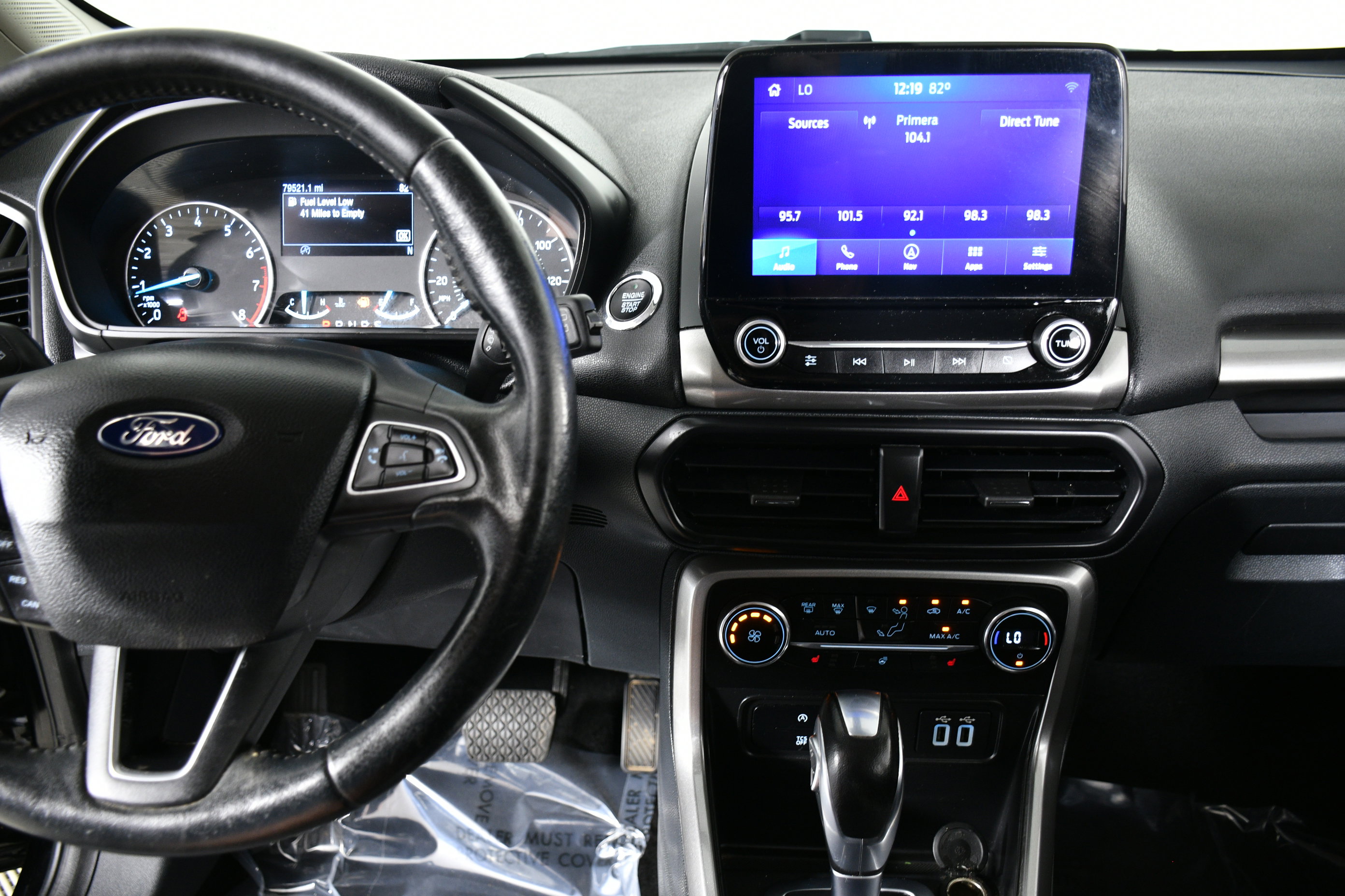 2020 Ford EcoSport SES photo 11